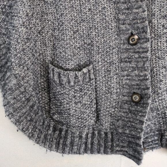 Aerie Chunky Knit Wool Blend Gray Sweater Poncho Women's XS-S Buttons Pockets - Picture 8 of 10